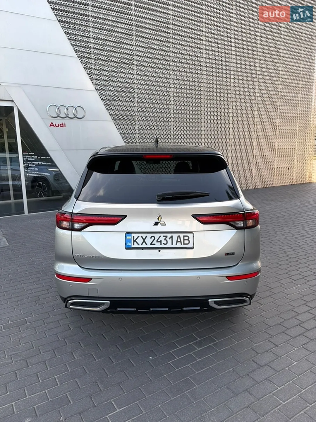 2022 Mitsubishi Outlander - мініатюра 4