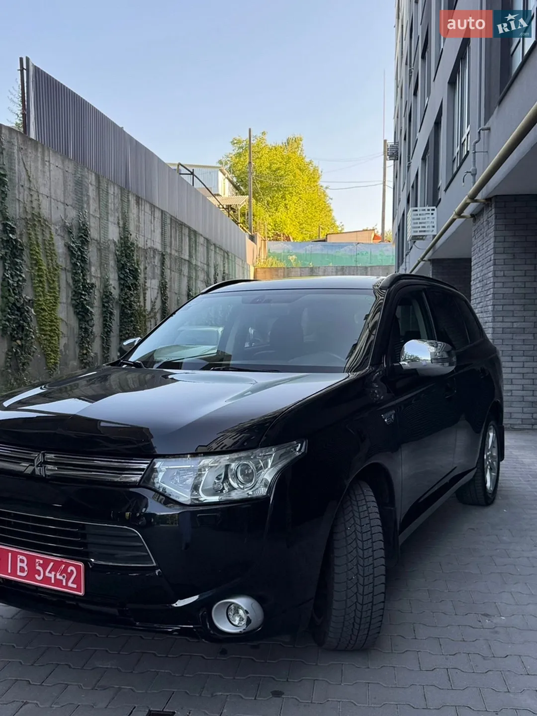 2013 Mitsubishi Outlander - мініатюра 2