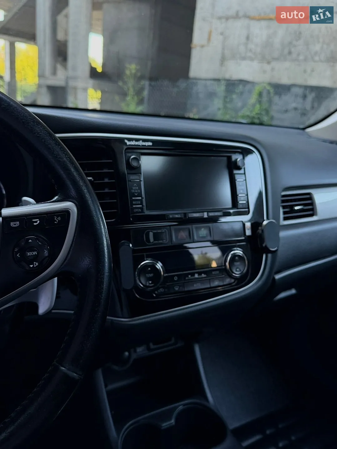 2013 Mitsubishi Outlander - мініатюра 12