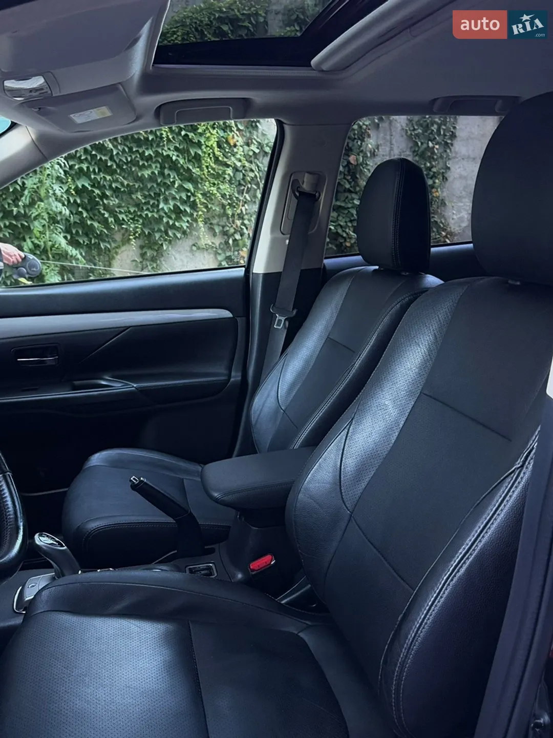 2013 Mitsubishi Outlander - мініатюра 14