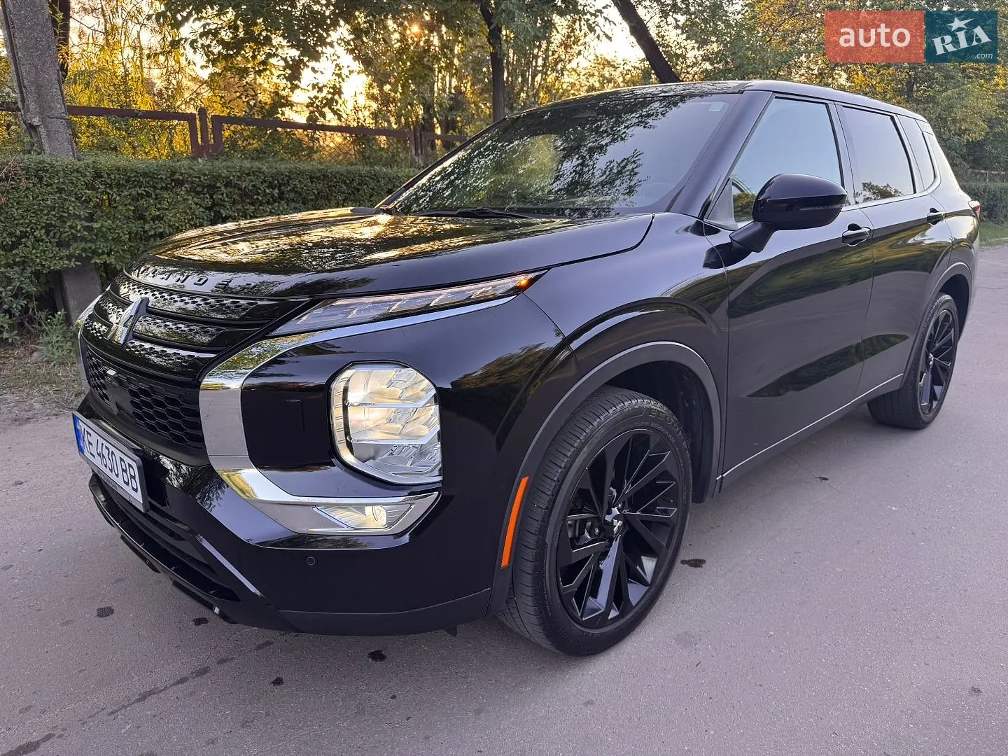 2022 Mitsubishi Outlander - мініатюра 4