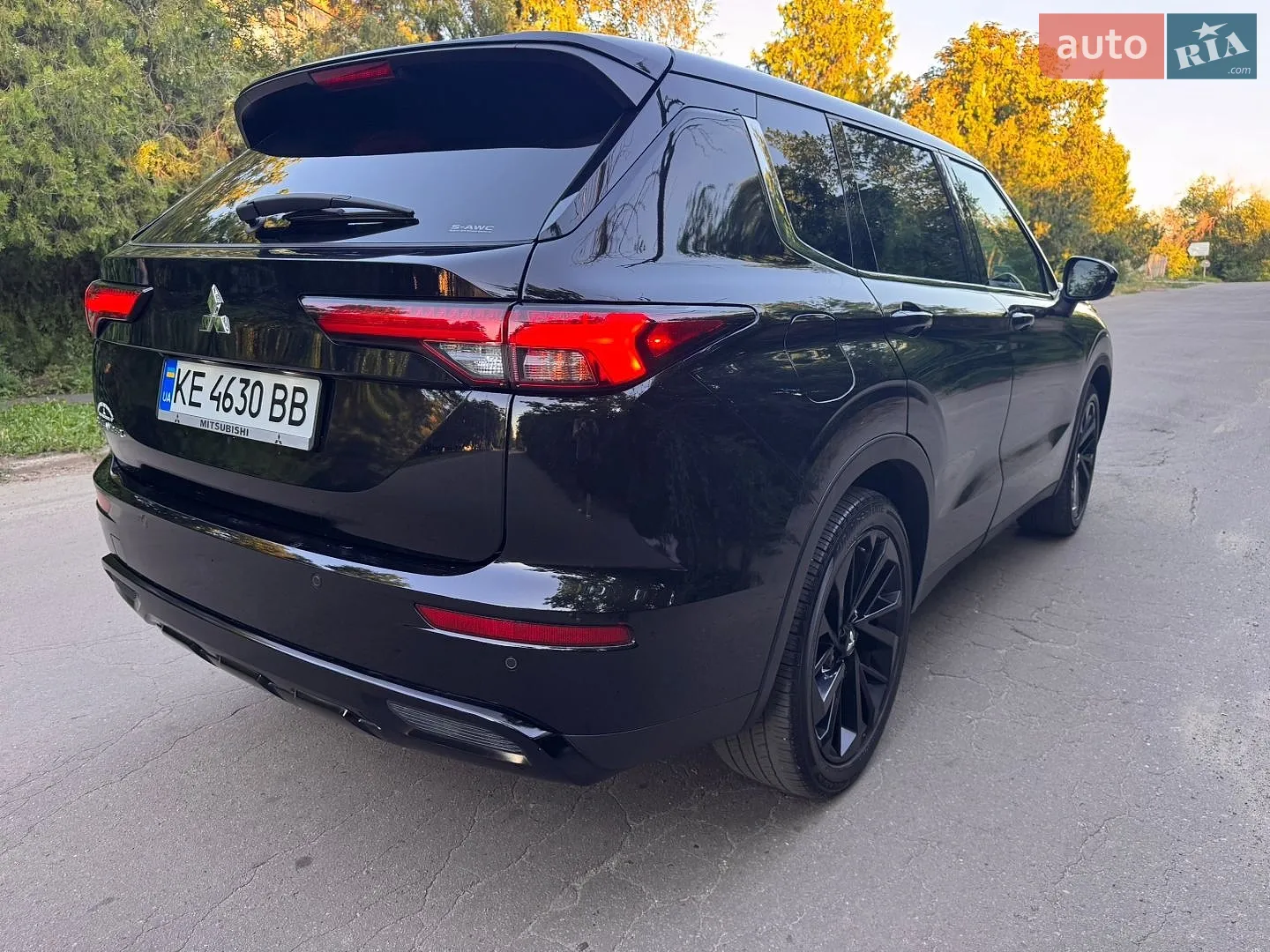 2022 Mitsubishi Outlander - мініатюра 12
