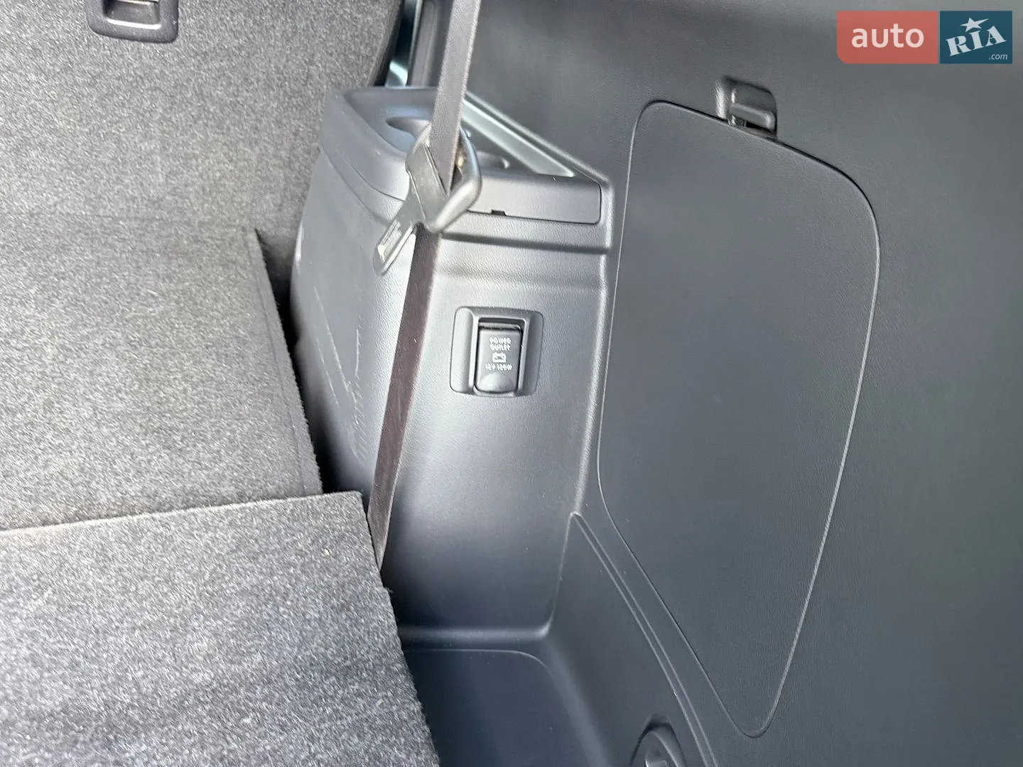 2019 Mitsubishi Outlander - мініатюра 26