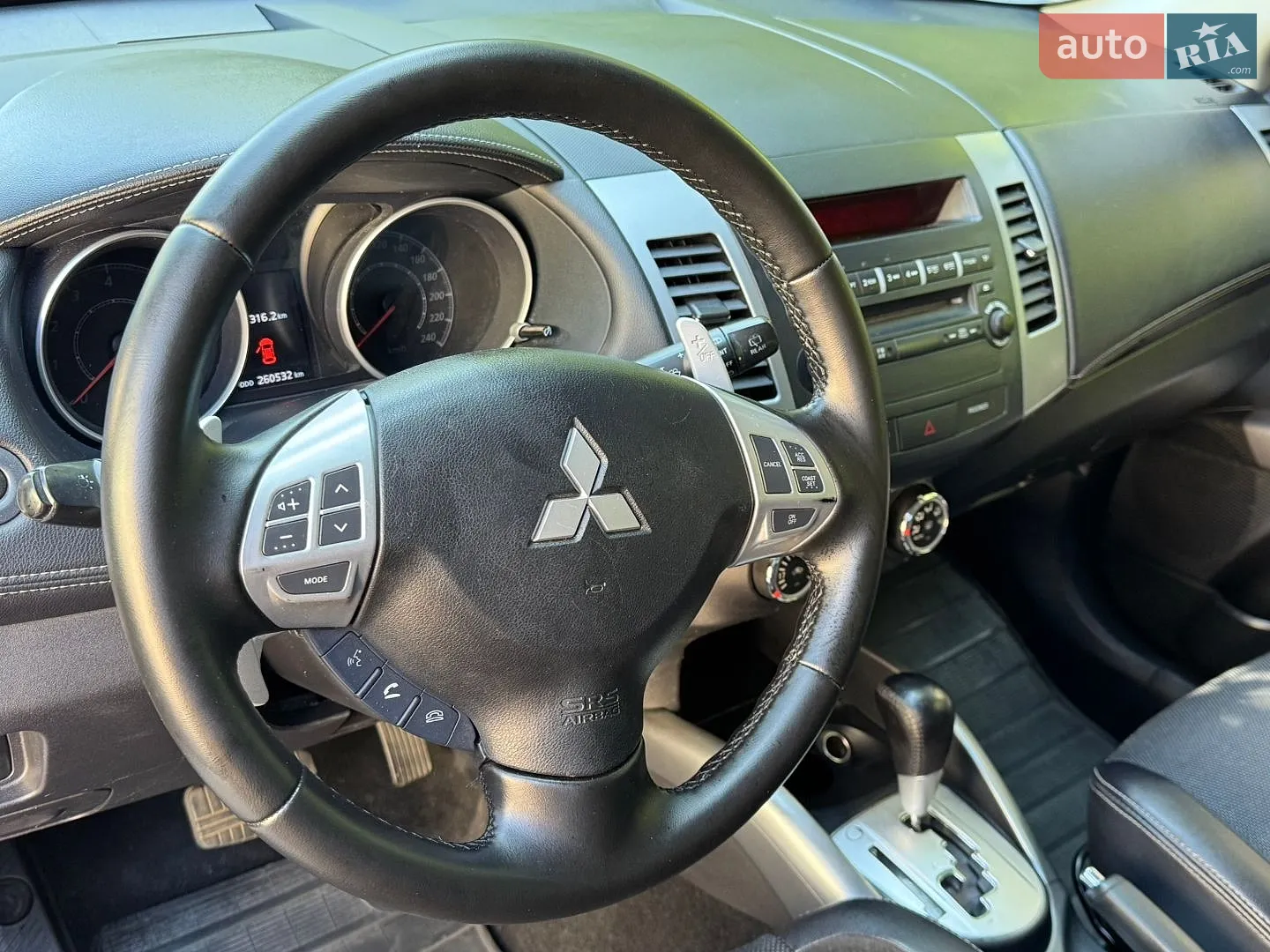 2010 Mitsubishi Outlander - мініатюра 30