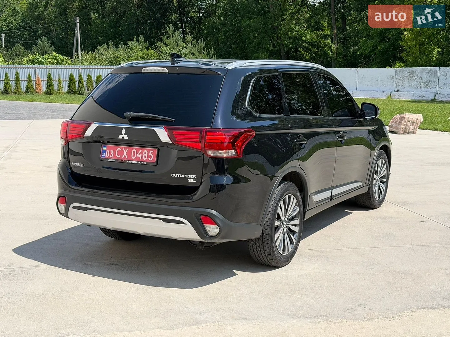 2019 Mitsubishi Outlander - мініатюра 12