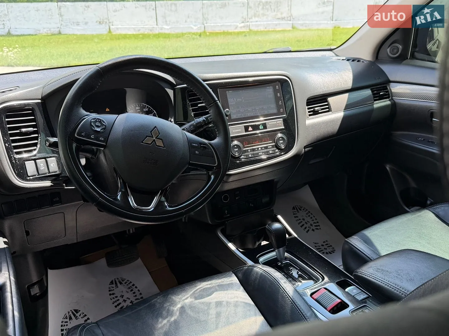 2019 Mitsubishi Outlander - мініатюра 17