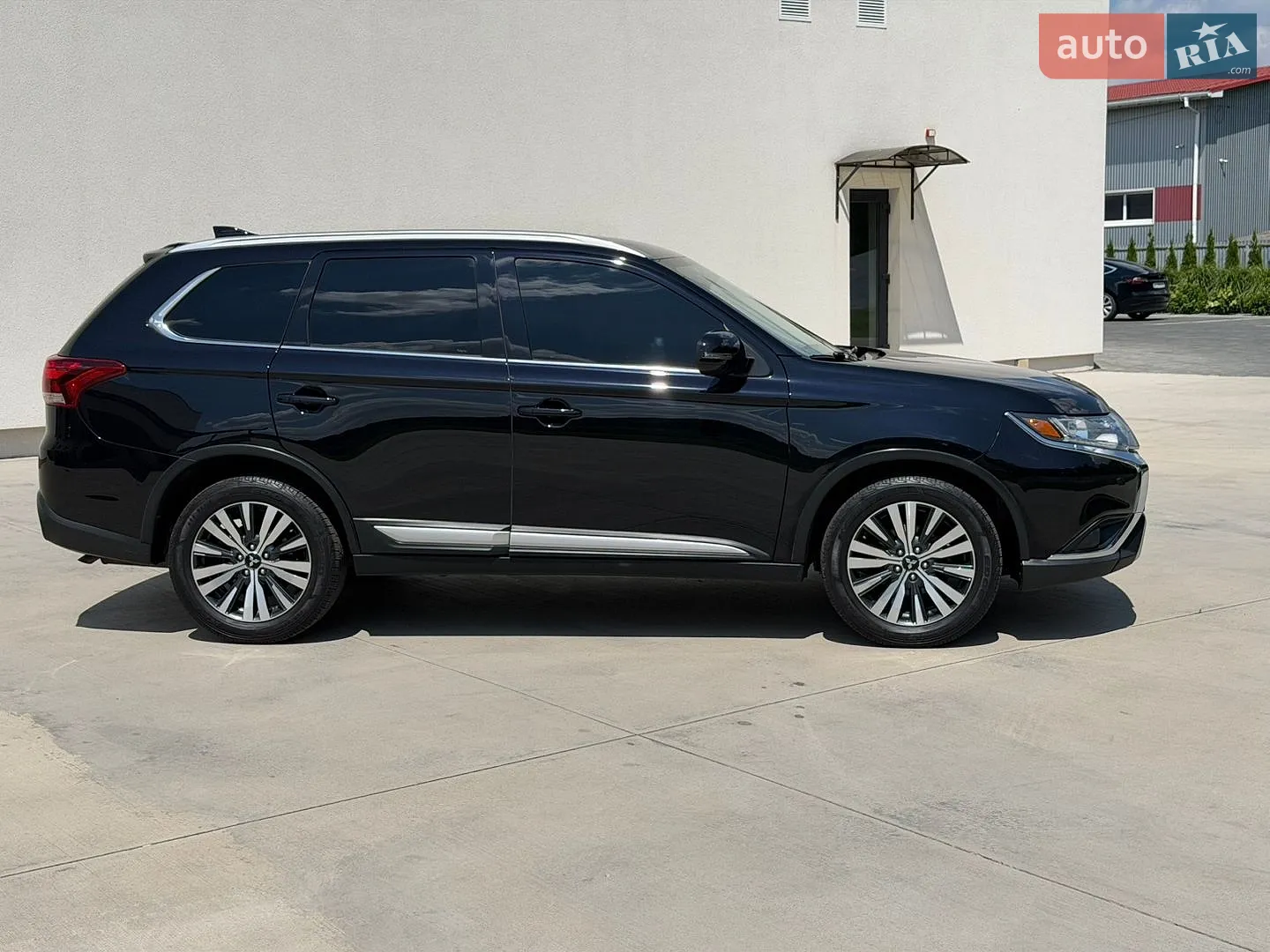 2019 Mitsubishi Outlander - мініатюра 25
