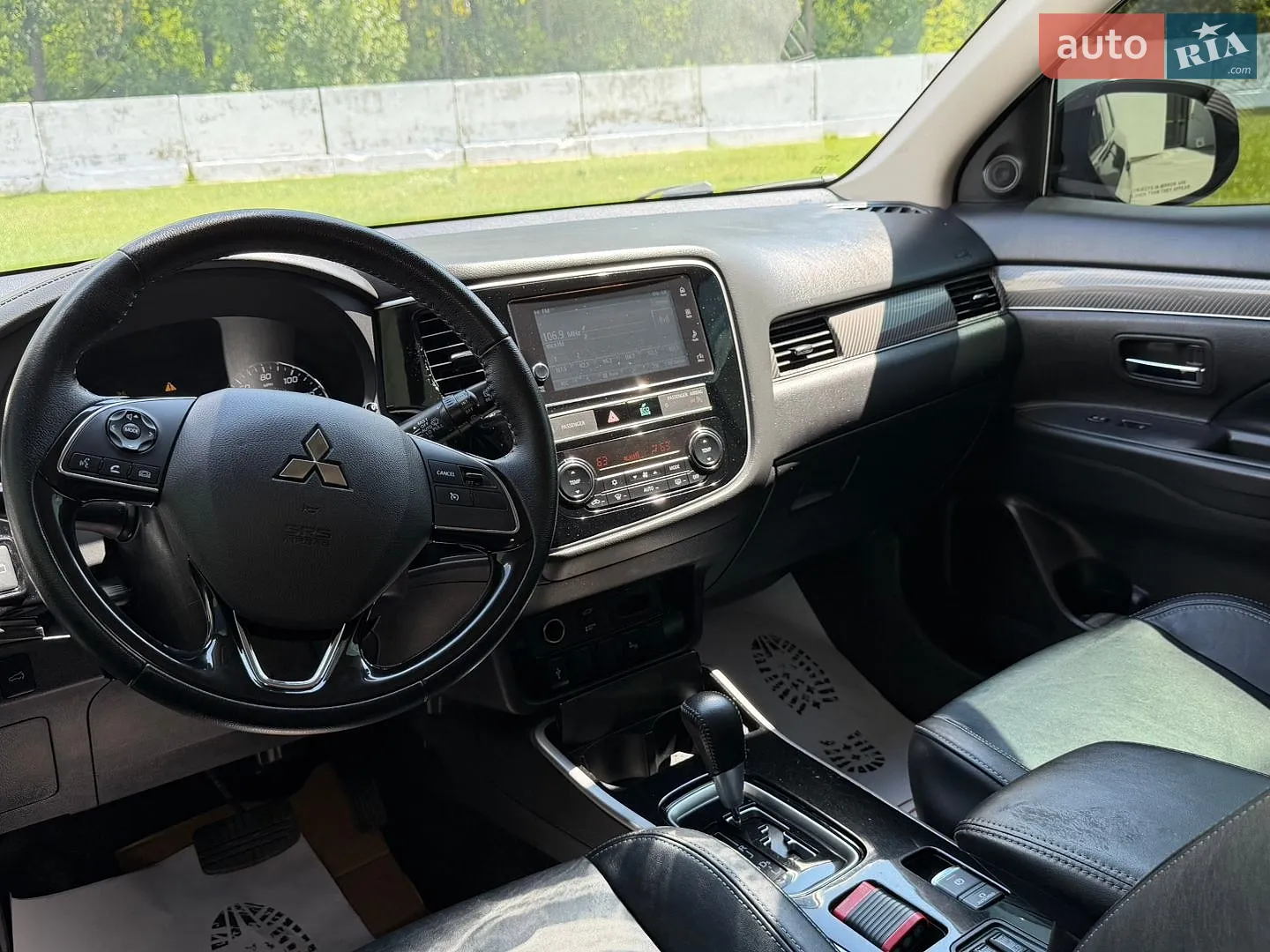 2019 Mitsubishi Outlander - мініатюра 40
