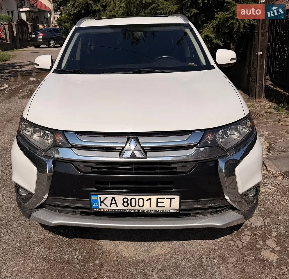 2017 Mitsubishi Outlander - мініатюра 18