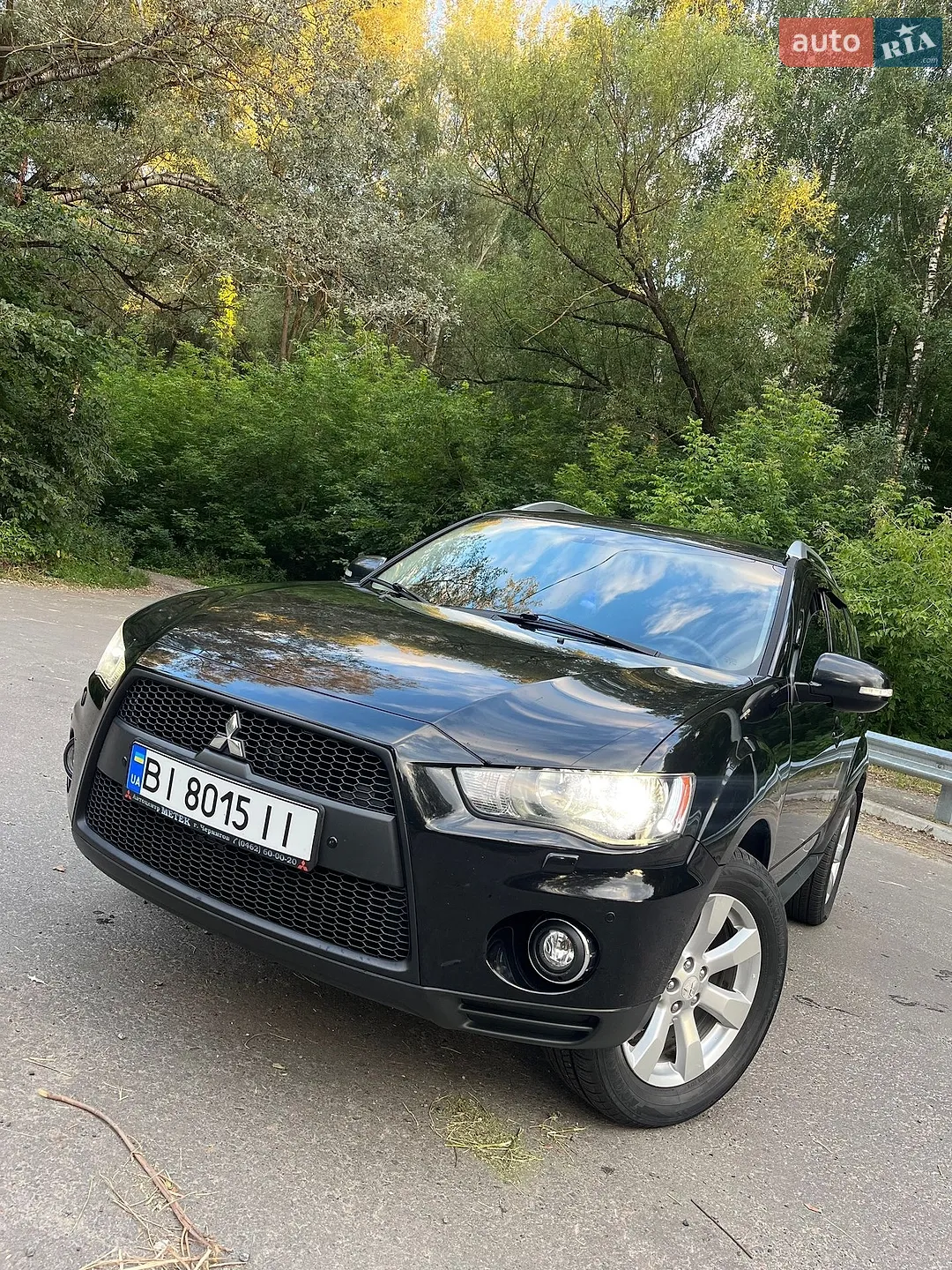 2011 Mitsubishi Outlander - мініатюра 2