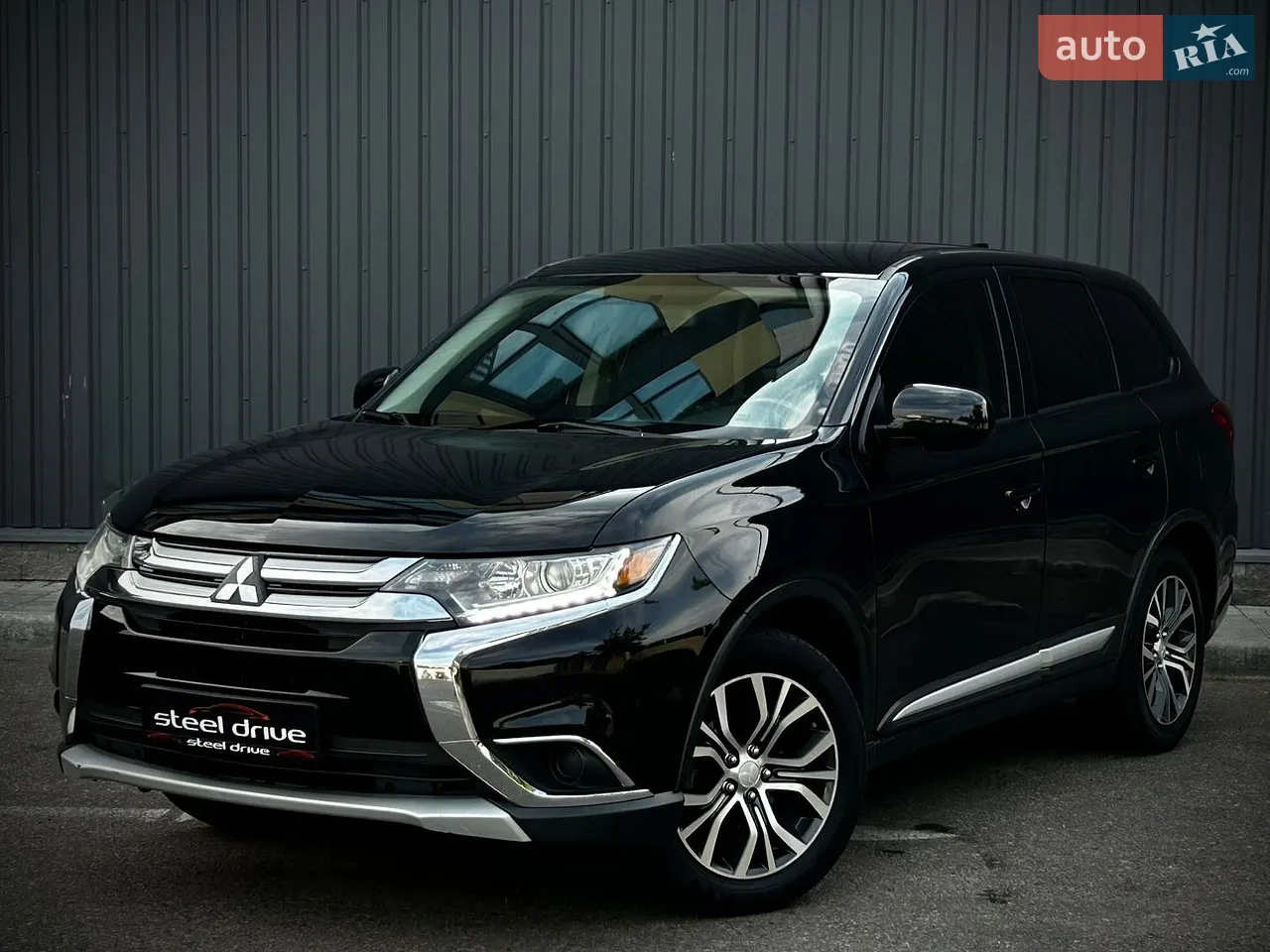 2021 Mitsubishi Outlander - мініатюра 24
