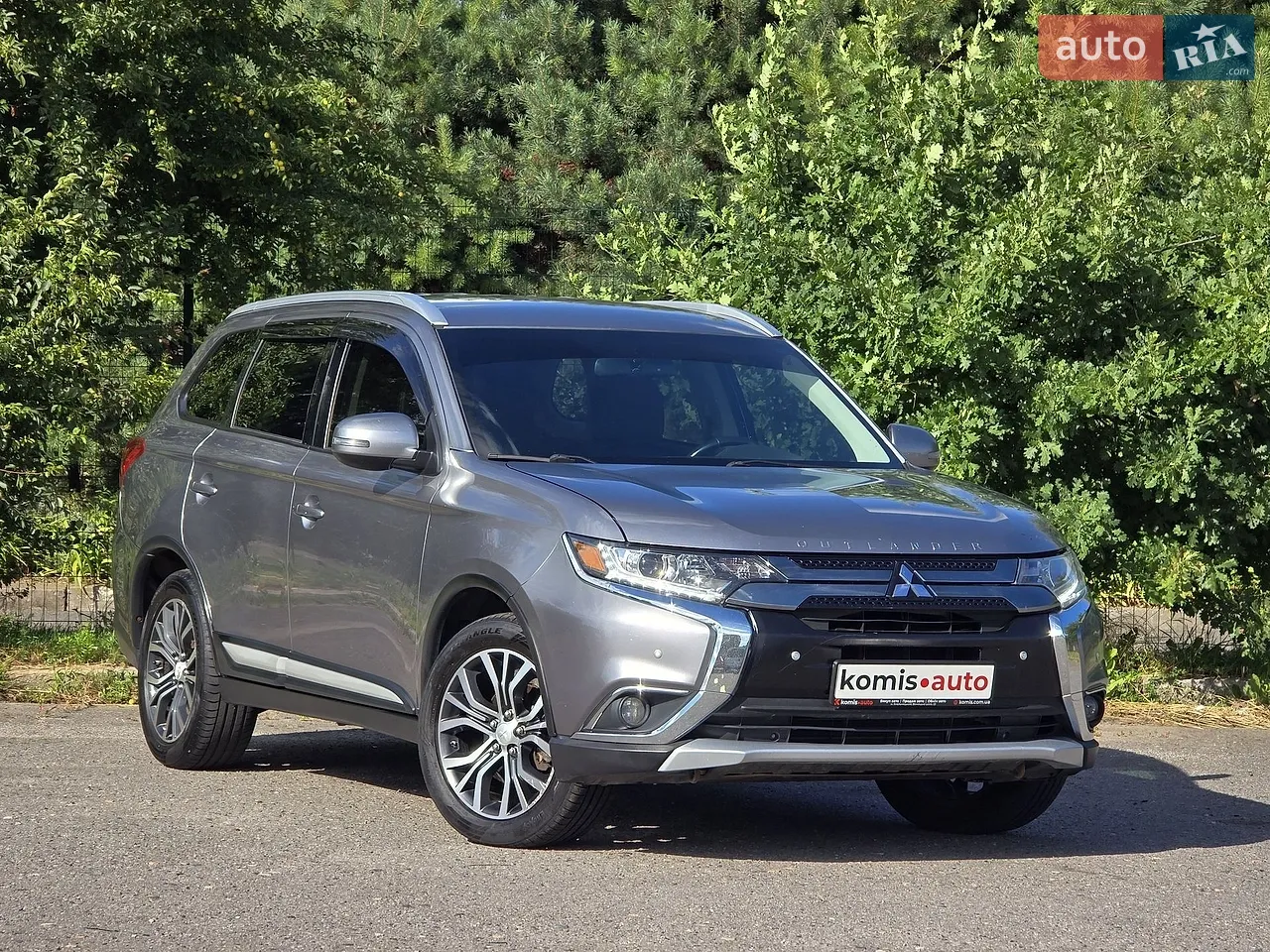 2016 Mitsubishi Outlander - мініатюра 38