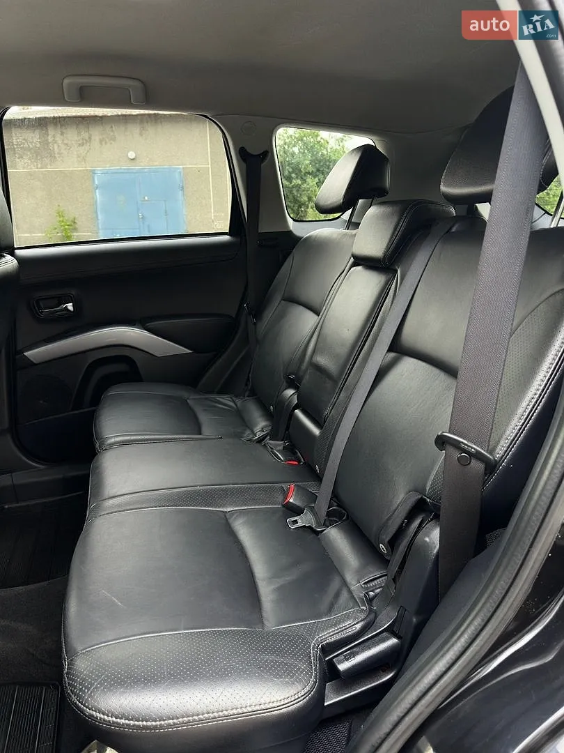 2011 Mitsubishi Outlander - мініатюра 62
