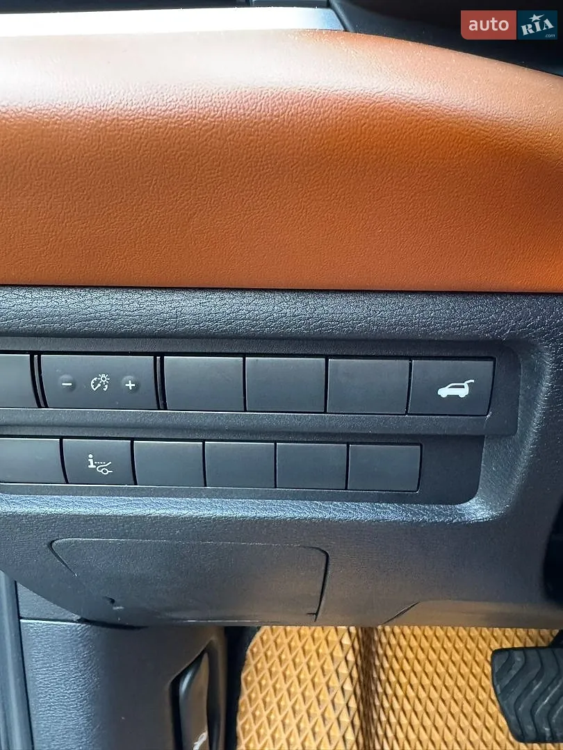 2021 Mitsubishi Outlander - мініатюра 19