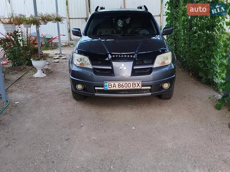 Mitsubishi Outlander 2009