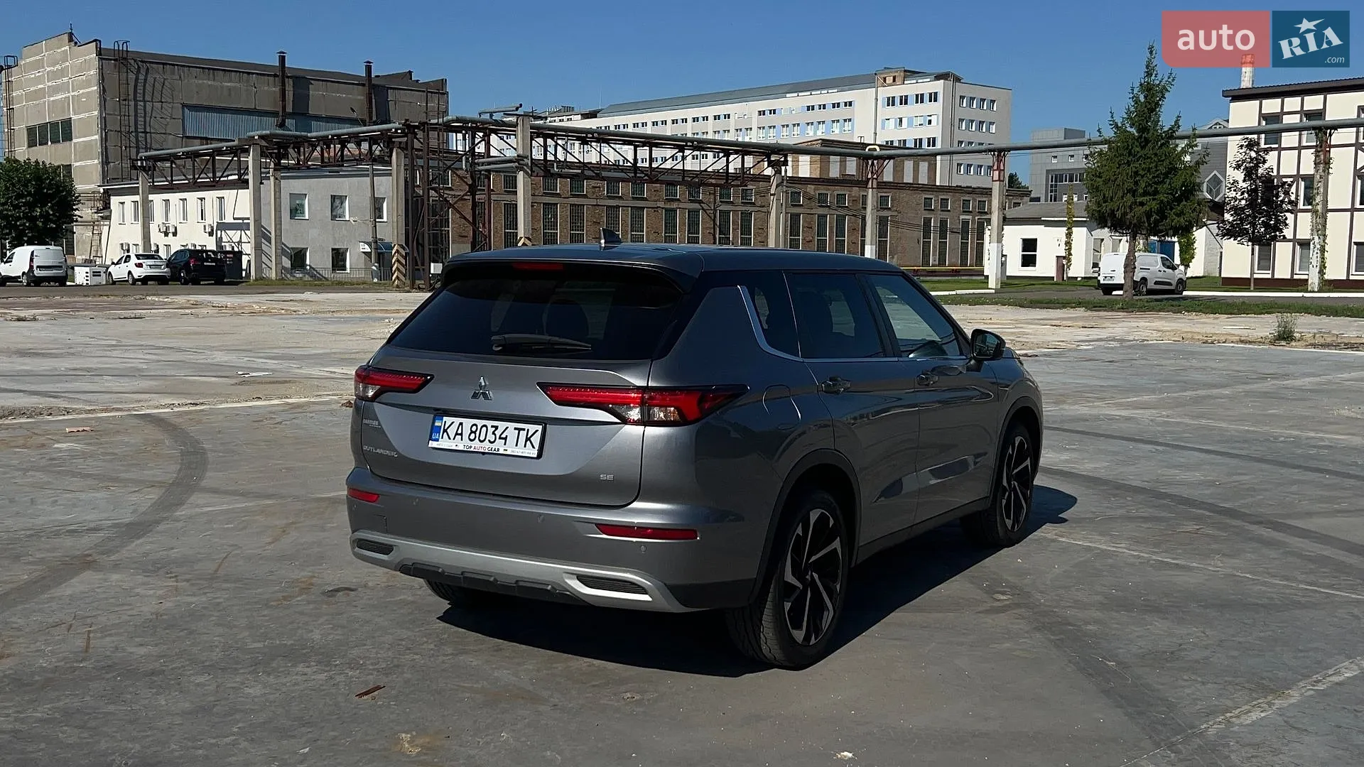 2022 Mitsubishi Outlander - мініатюра 9