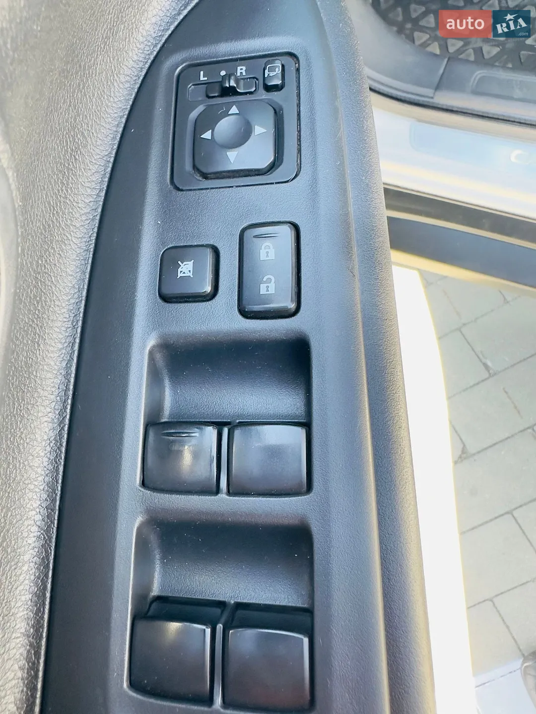 2013 Mitsubishi Outlander - мініатюра 20