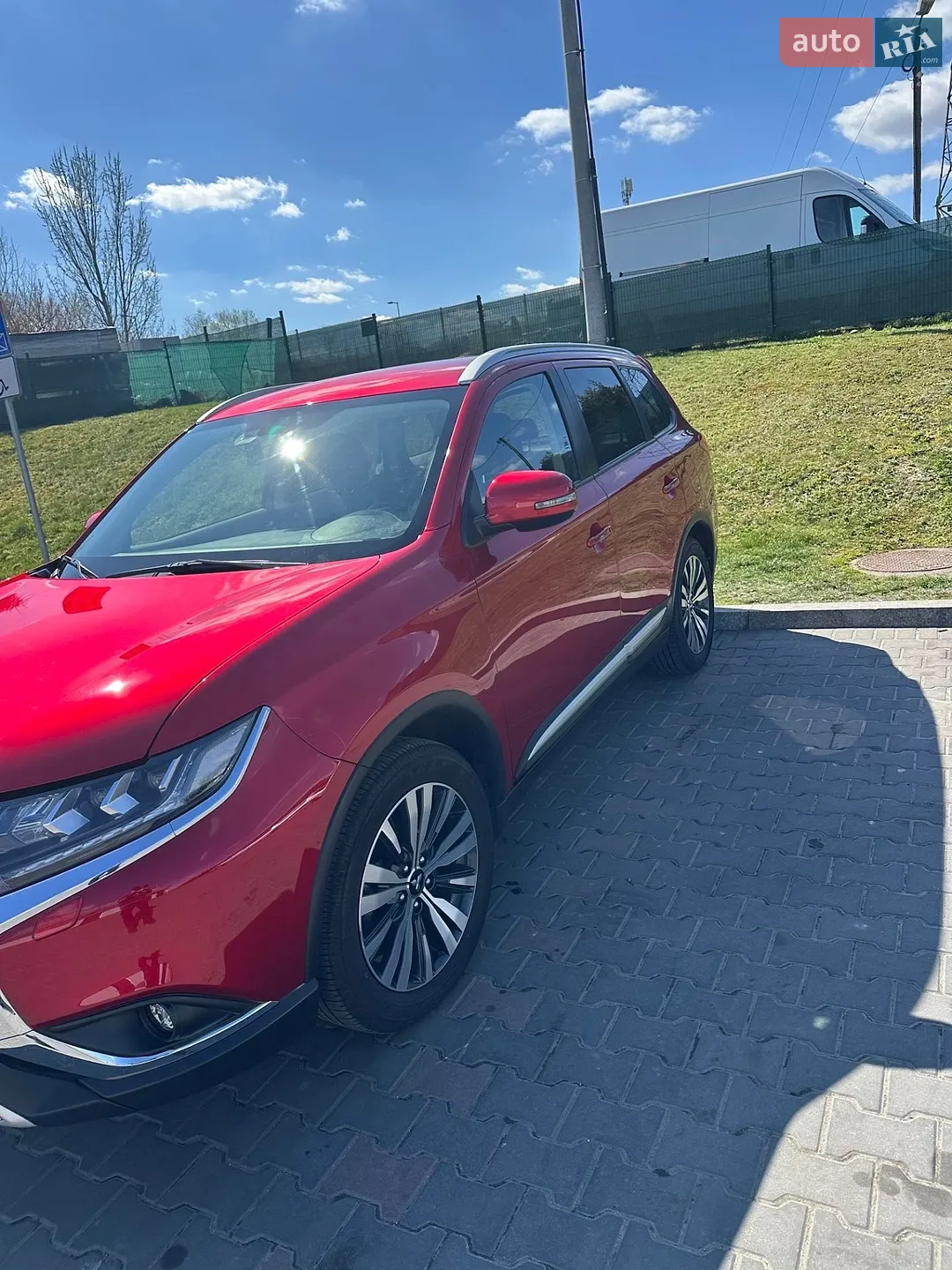 2021 Mitsubishi Outlander - мініатюра 6