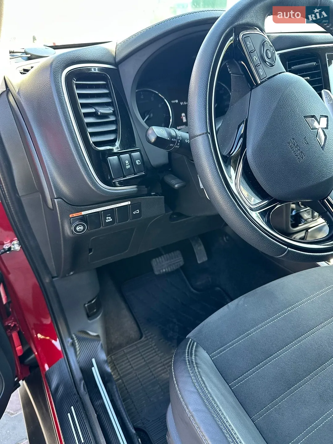 2021 Mitsubishi Outlander - мініатюра 20