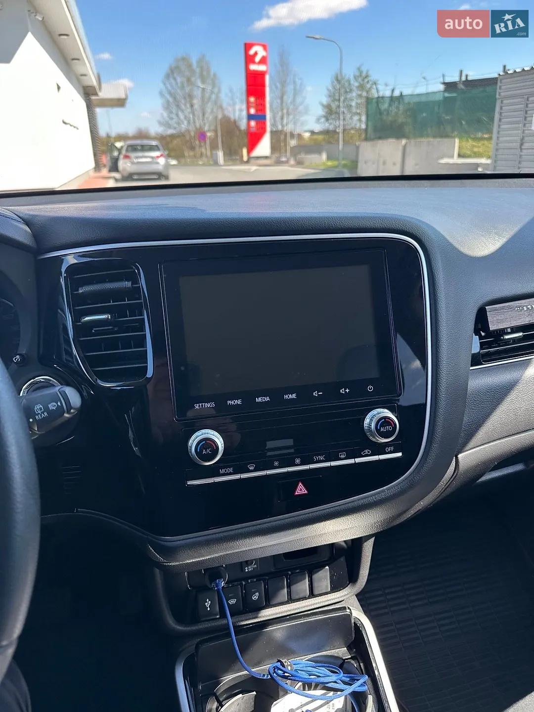2021 Mitsubishi Outlander - мініатюра 23