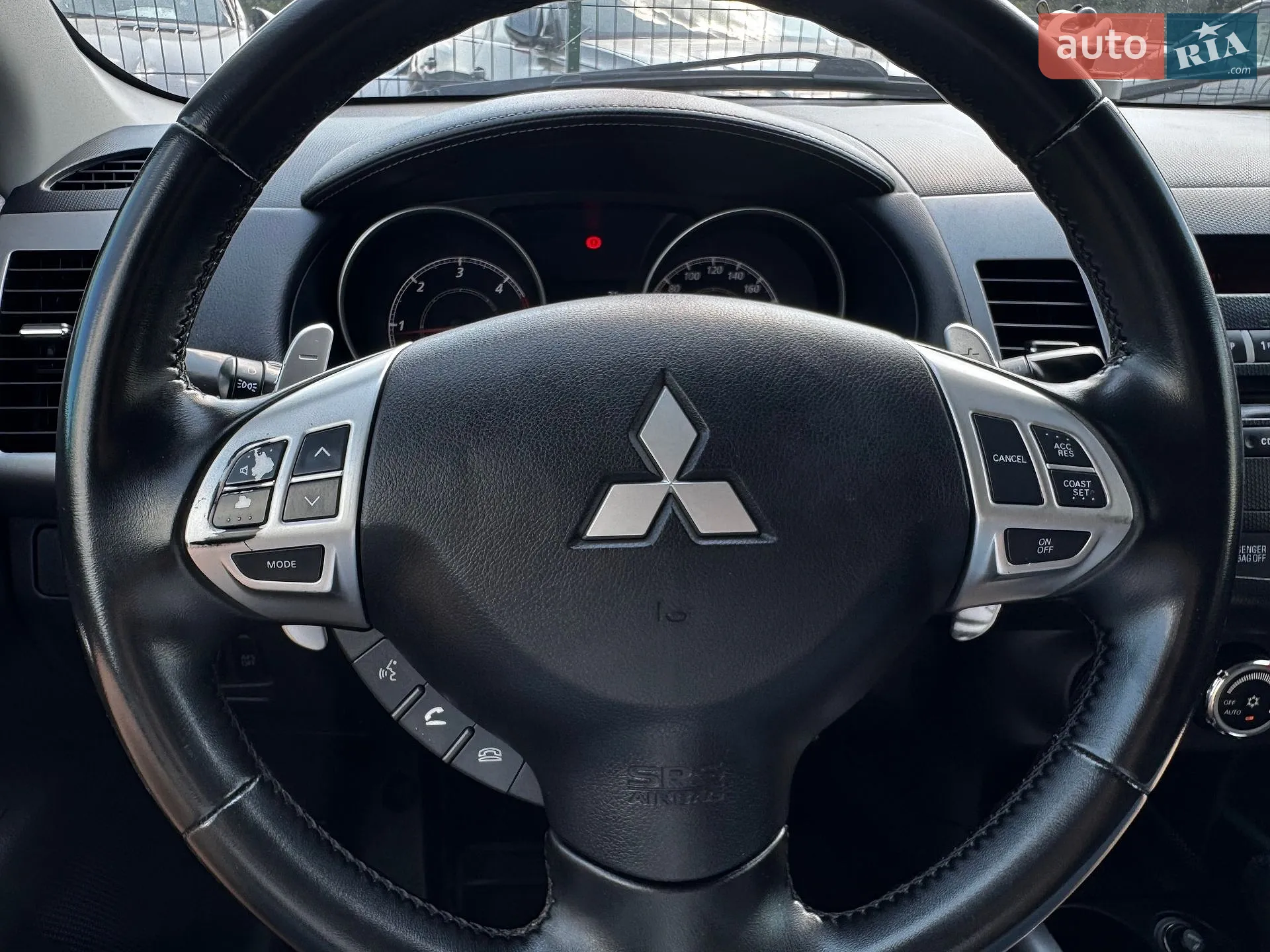2011 Mitsubishi Outlander - мініатюра 40