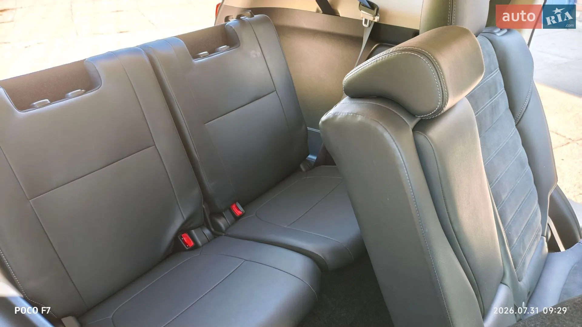 2020 Mitsubishi Outlander - мініатюра 13