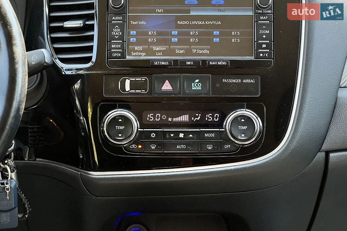 2012 Mitsubishi Outlander - мініатюра 18