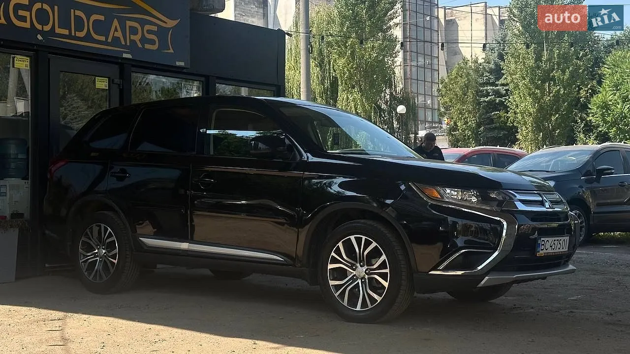 2017 Mitsubishi Outlander - мініатюра 2