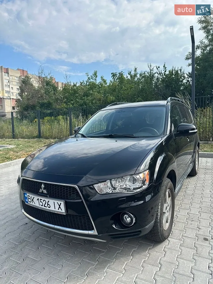 2012 Mitsubishi Outlander - мініатюра 20