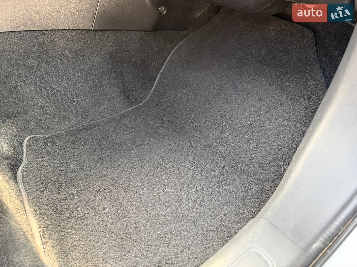 2016 Mitsubishi Outlander - мініатюра 60
