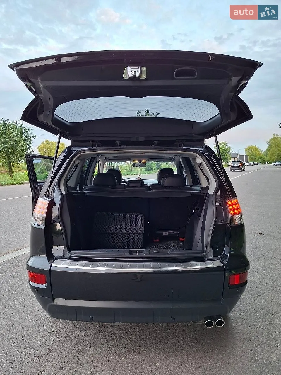 2010 Mitsubishi Outlander - мініатюра 6