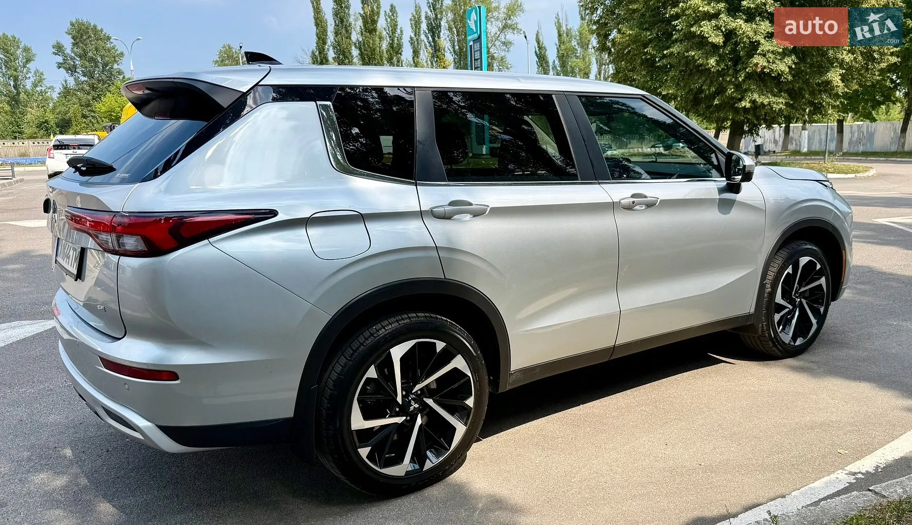 2023 Mitsubishi Outlander - мініатюра 6