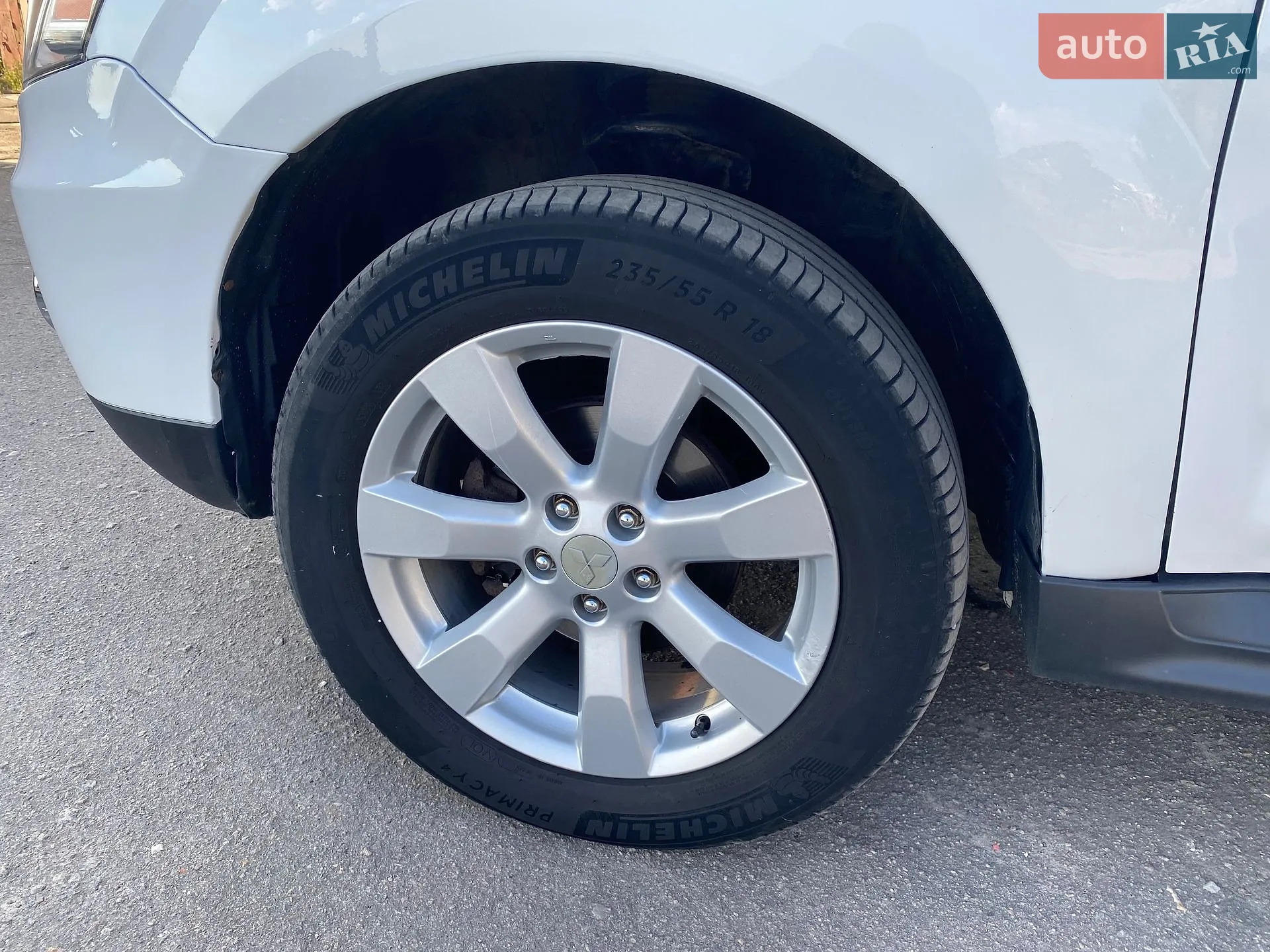 2010 Mitsubishi Outlander - мініатюра 13