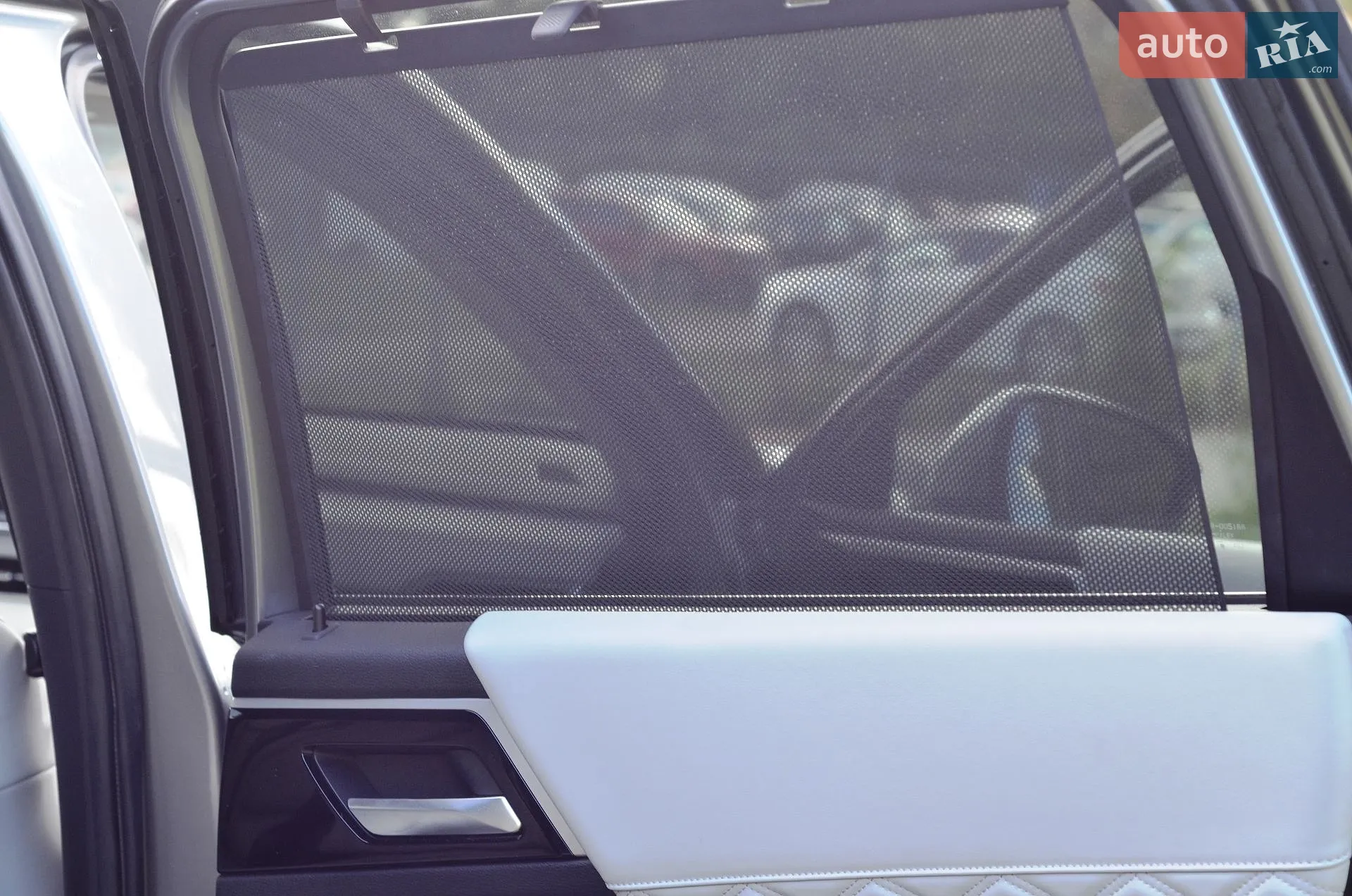 2023 Mitsubishi Outlander - мініатюра 17