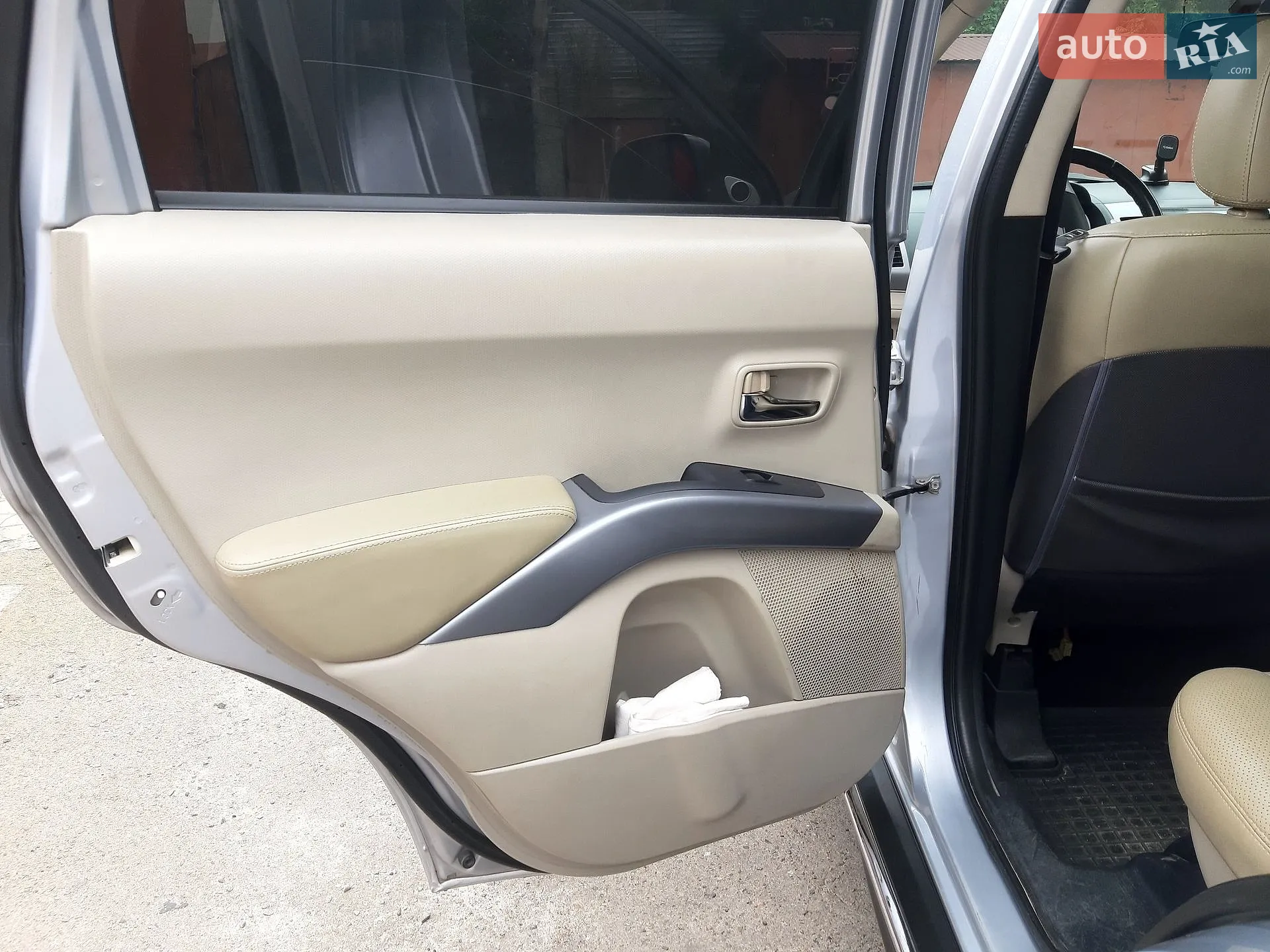 2013 Mitsubishi Outlander - мініатюра 13