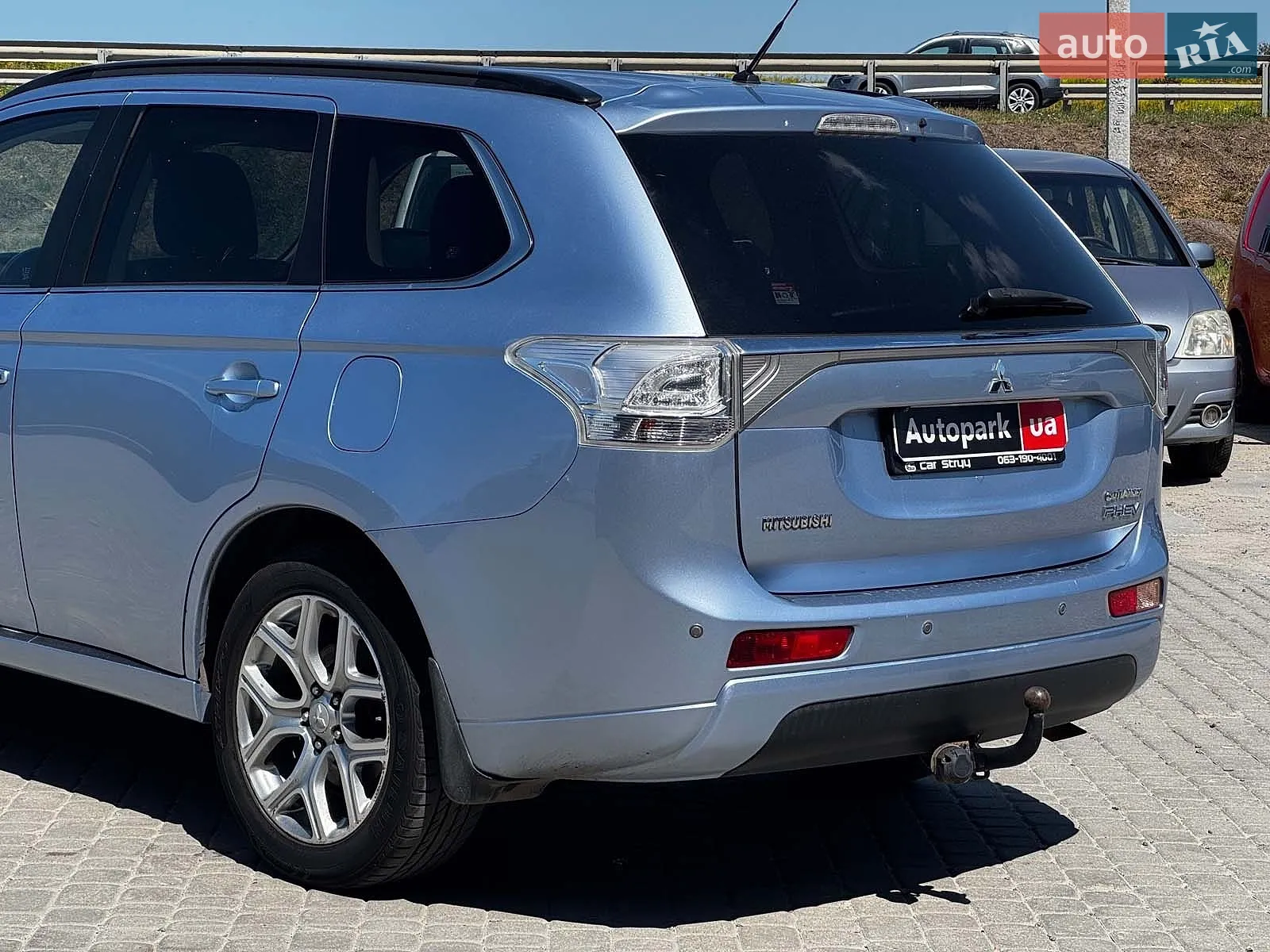 2013 Mitsubishi Outlander - мініатюра 11