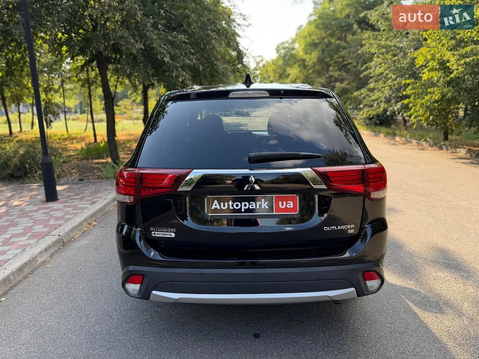 2017 Mitsubishi Outlander - мініатюра 4