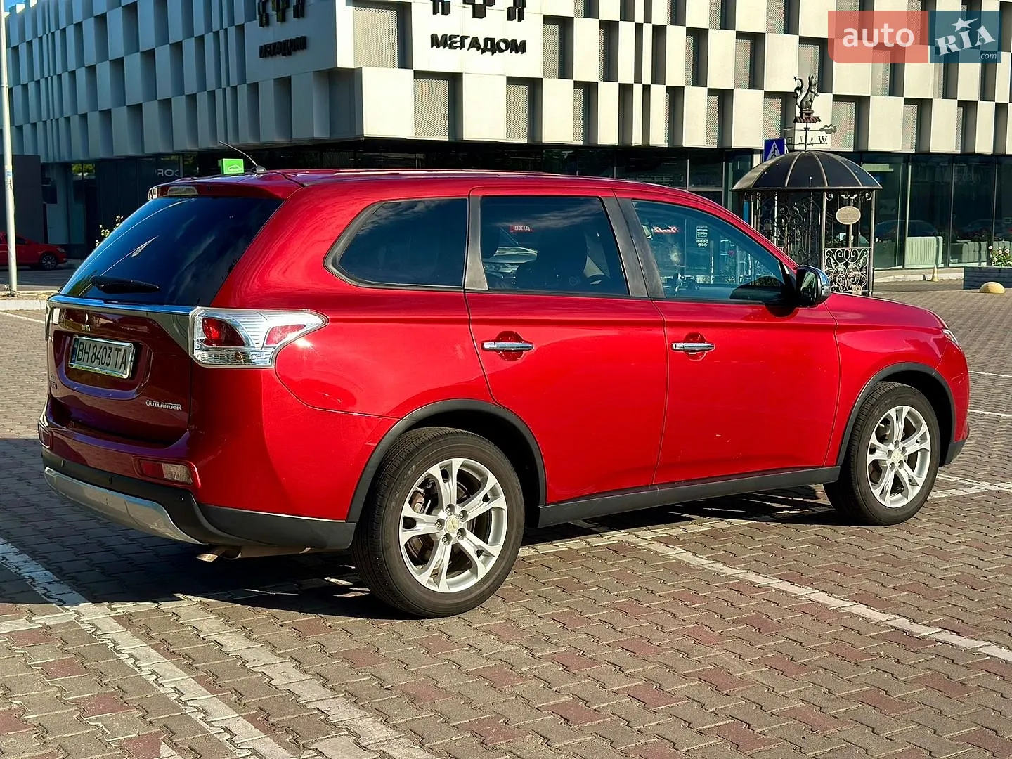 2014 Mitsubishi Outlander - мініатюра 9