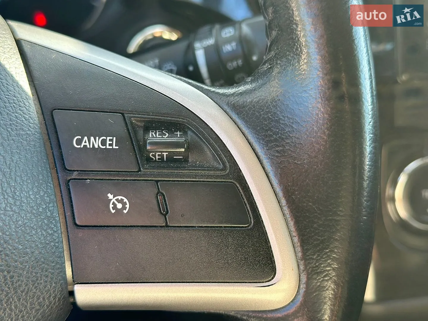 2014 Mitsubishi Outlander - мініатюра 27