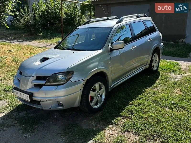 Mitsubishi Outlander 2005