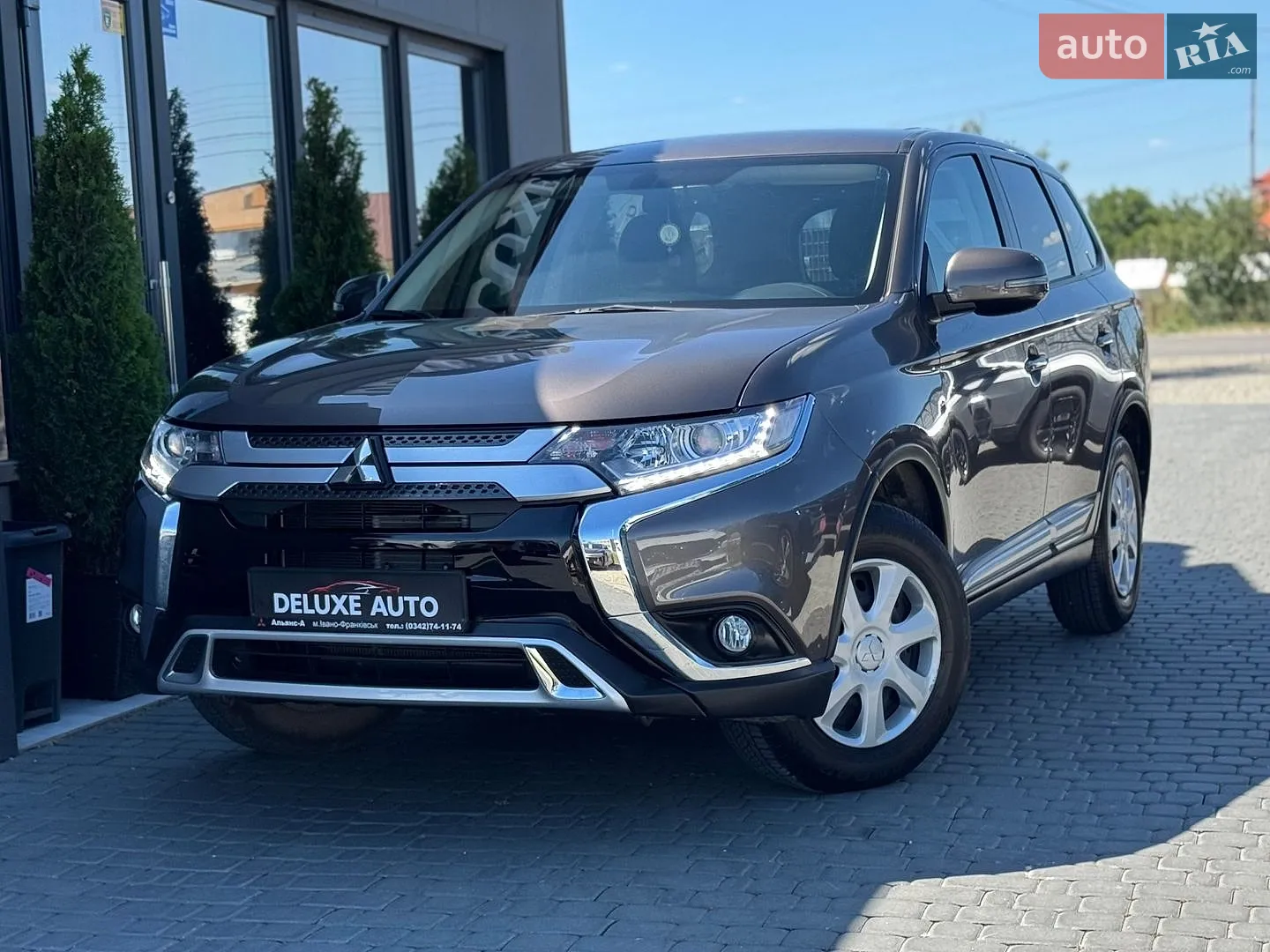 2023 Mitsubishi Outlander - мініатюра 2