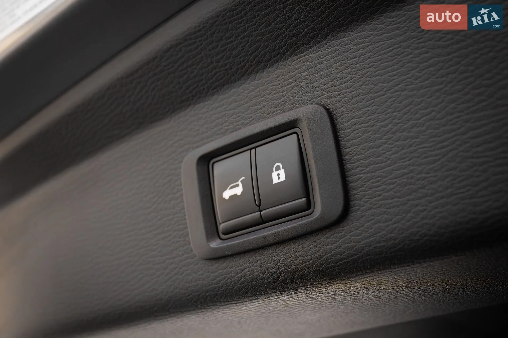 2021 Mitsubishi Outlander - мініатюра 31