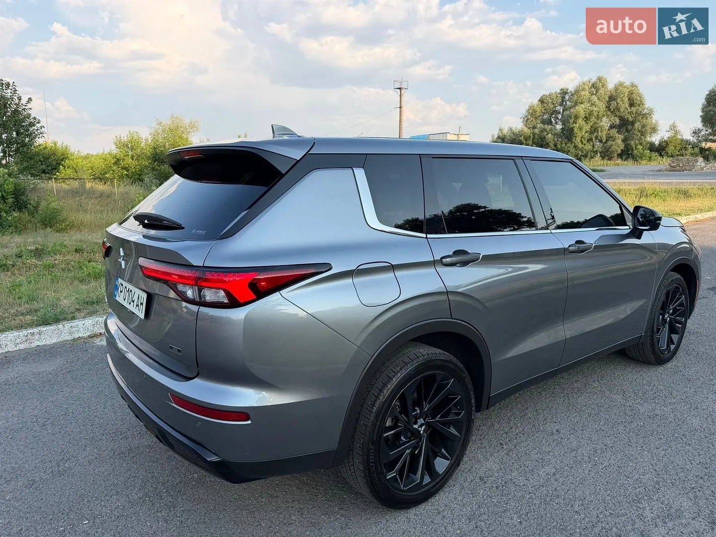 2023 Mitsubishi Outlander - мініатюра 24