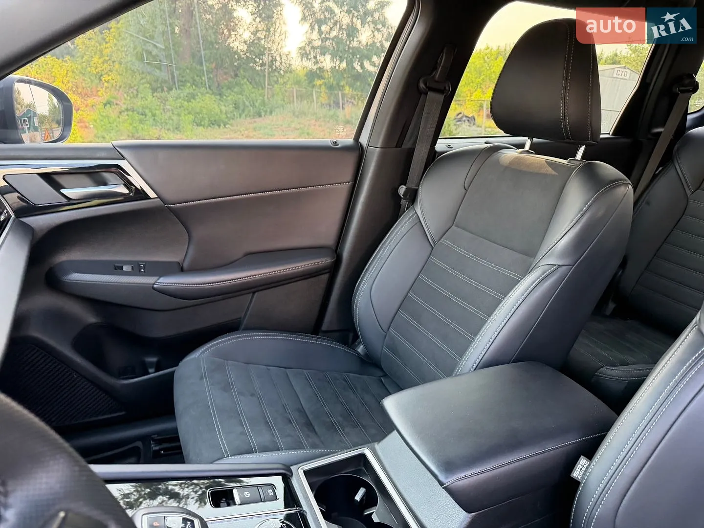 2023 Mitsubishi Outlander - мініатюра 61