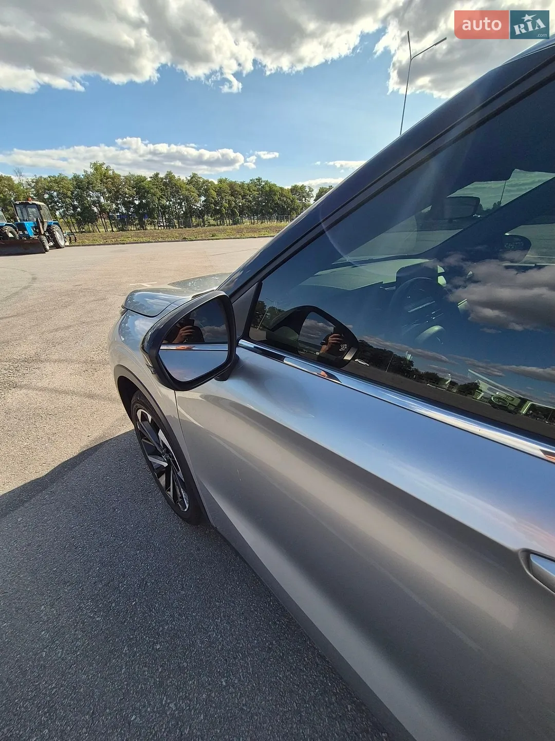2022 Mitsubishi Outlander - мініатюра 48