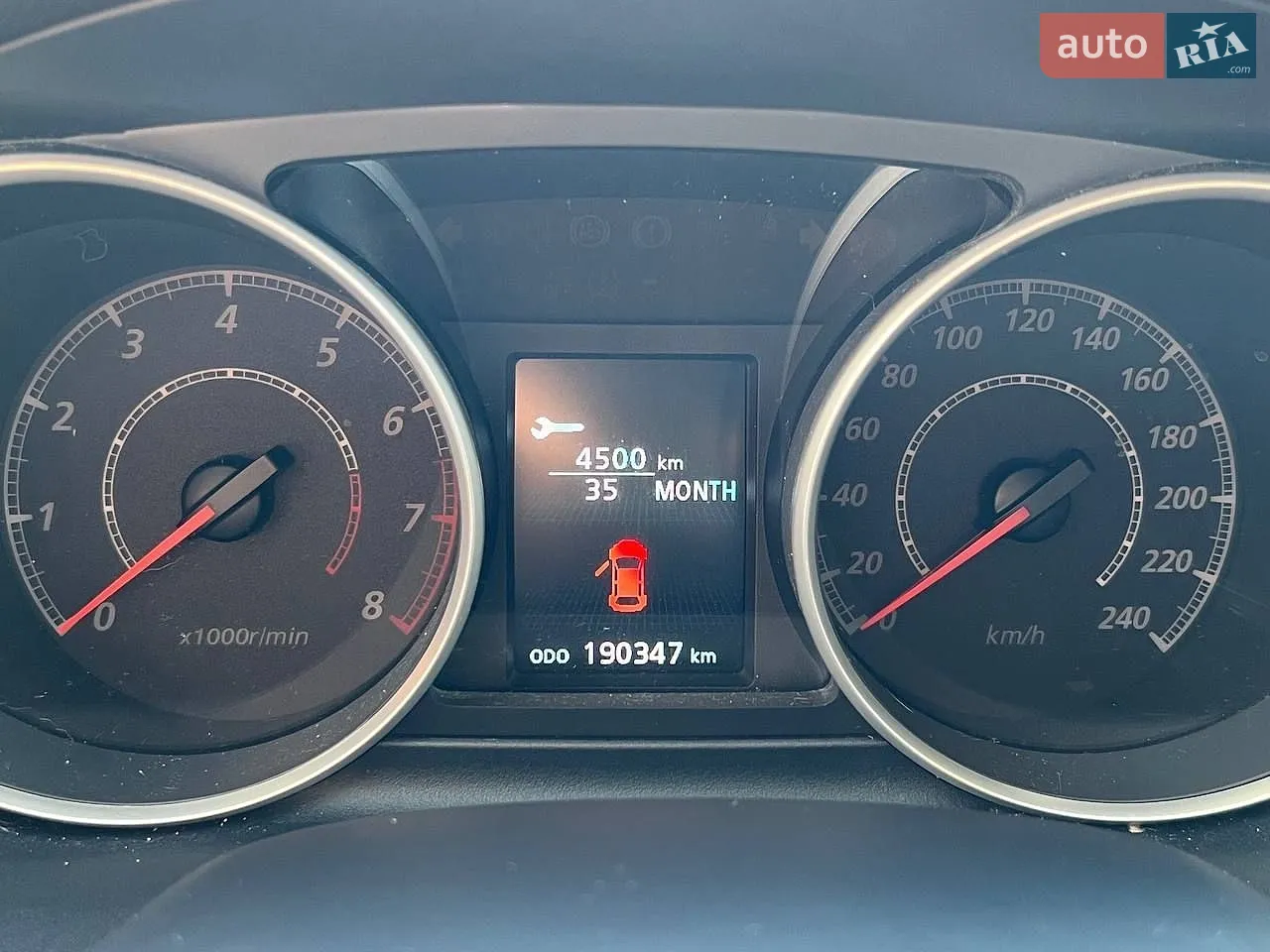 2010 Mitsubishi Outlander - мініатюра 11