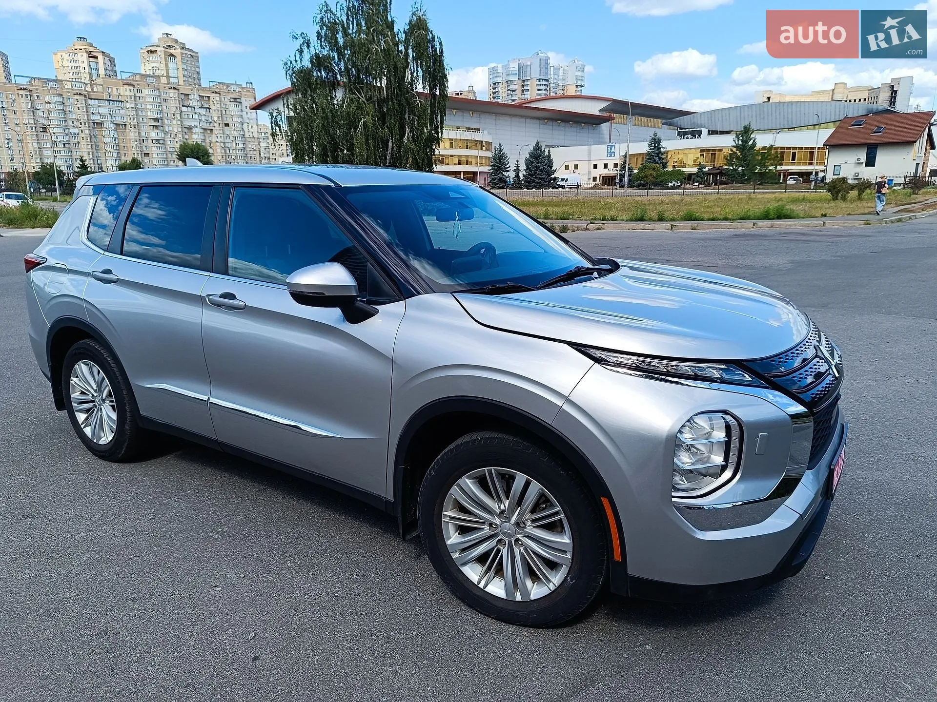 2021 Mitsubishi Outlander - мініатюра 6