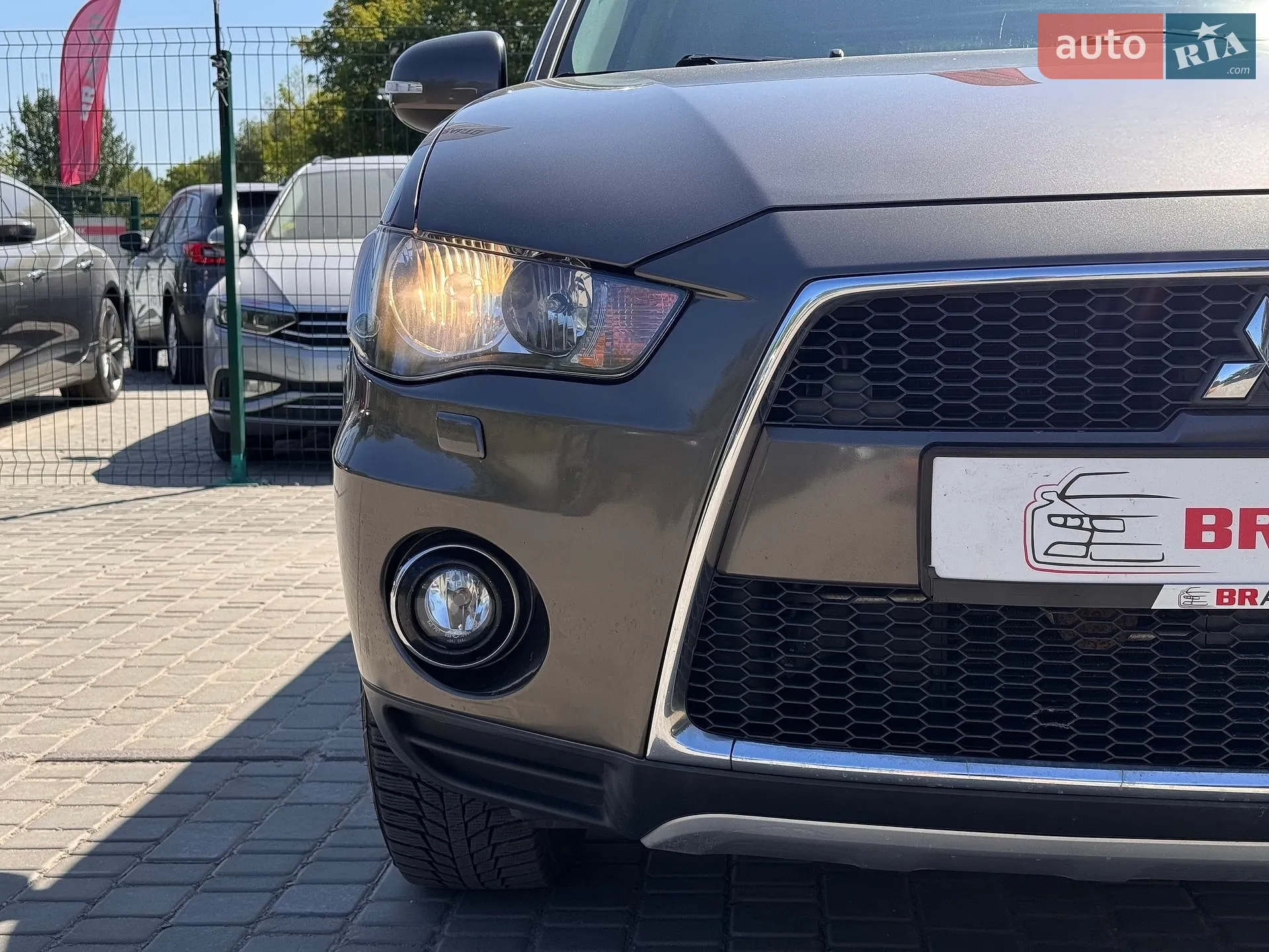 2010 Mitsubishi Outlander - мініатюра 9