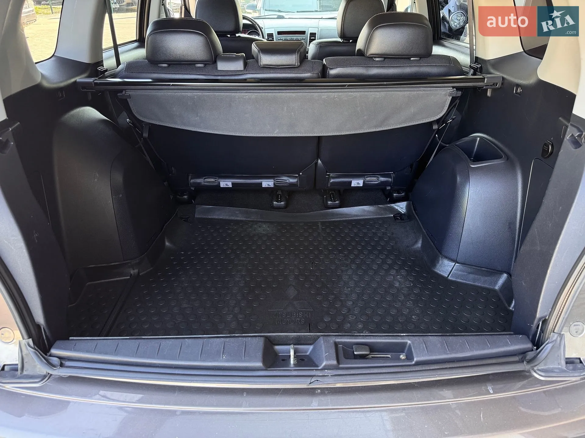 2010 Mitsubishi Outlander - мініатюра 27