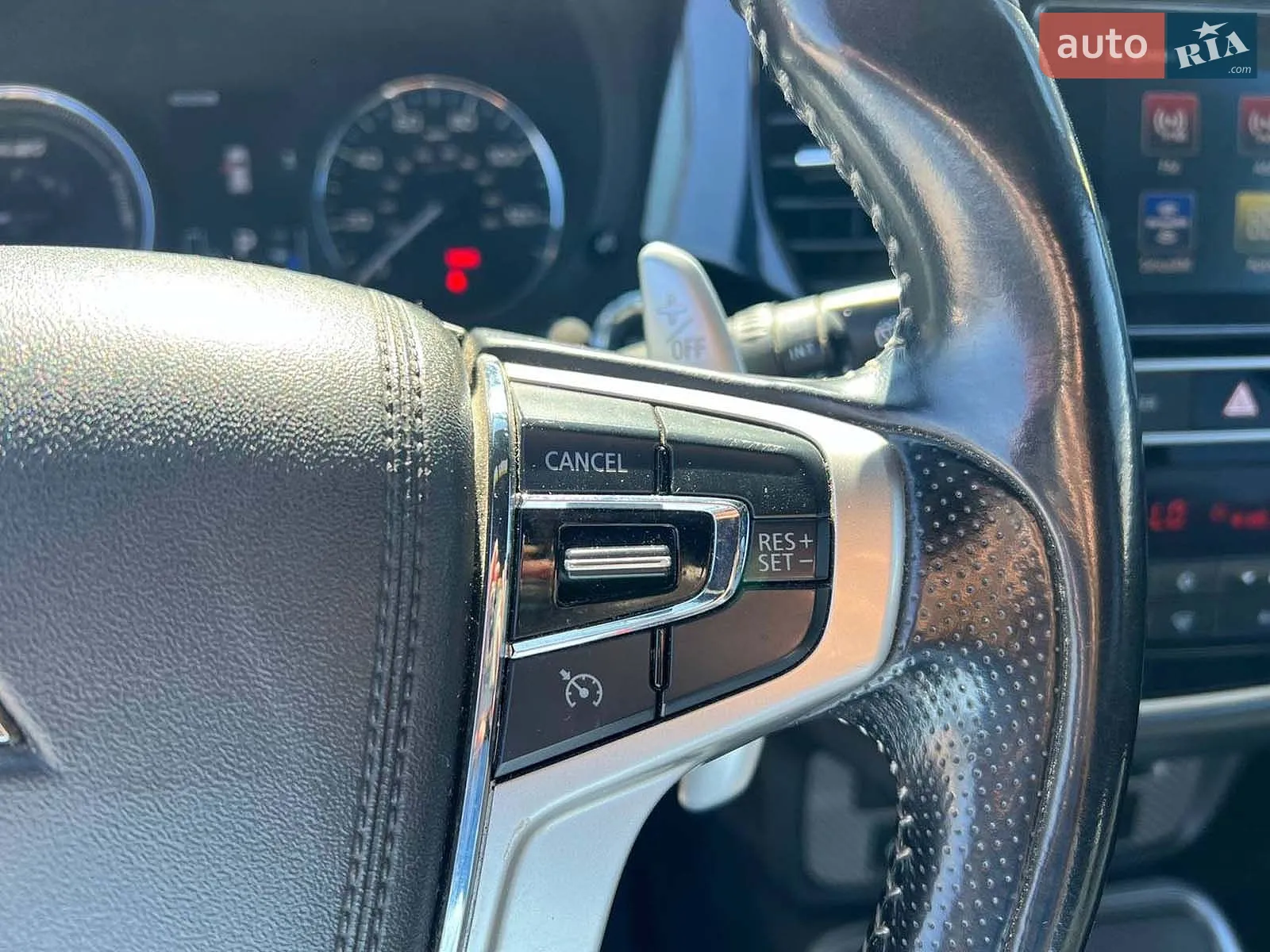 2019 Mitsubishi Outlander - мініатюра 27